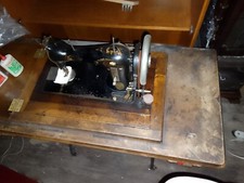 Vecchia macchina da cucire