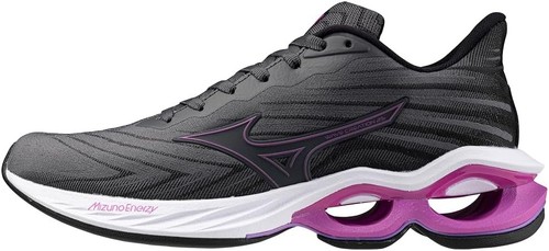 Mizuno women wave - mizuno, creation
