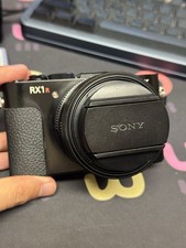 Sony DSC-RX1R fotocamera digitale compatta full frame 24 megapixel
