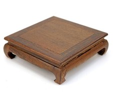 Espositore quadrato in legno