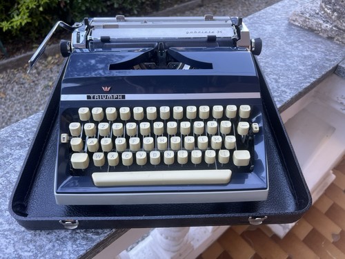 Macchina scrivere triumph - da,