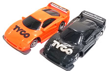 TYCO TCR Ferrari F40 black and orange with TCR wide chassis. READY TO RUN!