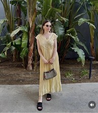 NUOVO ABITO PLISSETTATO