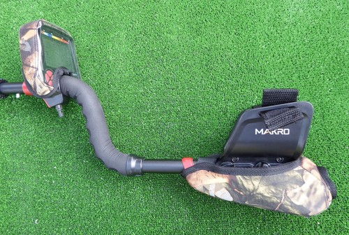 Makro racer cover metal - makro,