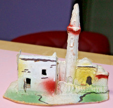 casetta presepe confalonieri? in legno e cartone  H 9 cm n 338-20