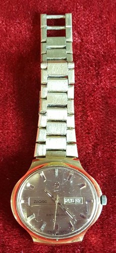 Montre bracelet zodiac sst - montre, bracelet.