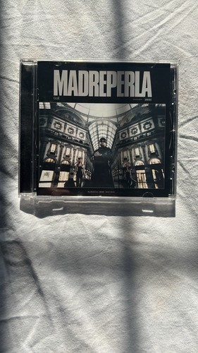 Gue pequeno madreperla - gue,