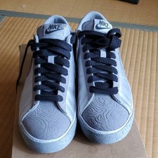 Sneaker BLAZER LOW CLASSIC
