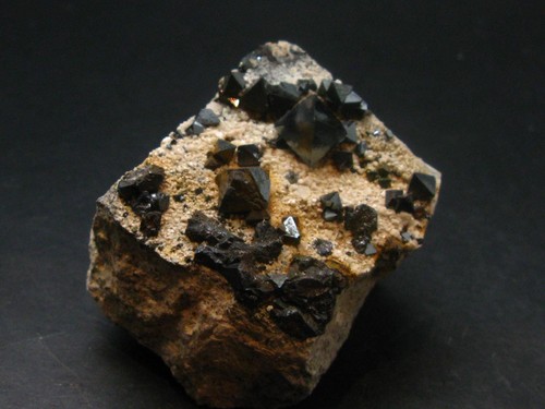 Grande grappolo magnetite - grande,