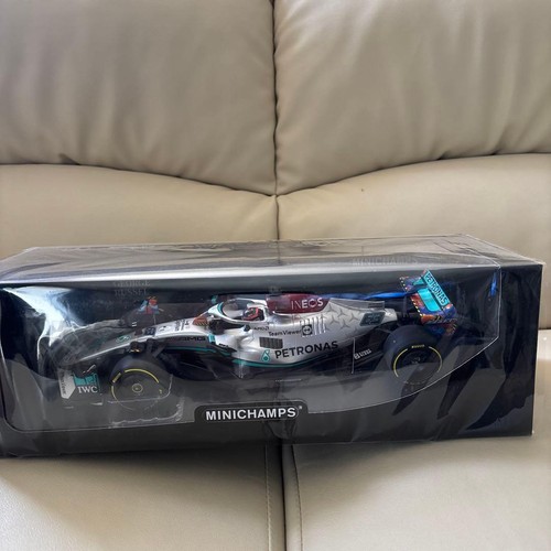 Minichamps mercedes amg w13 - amg,