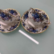 WEDGWOOD Royal Albert