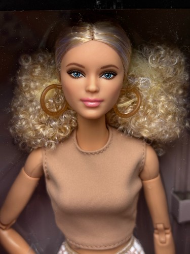 2026 barbie basics model - barbie, 07