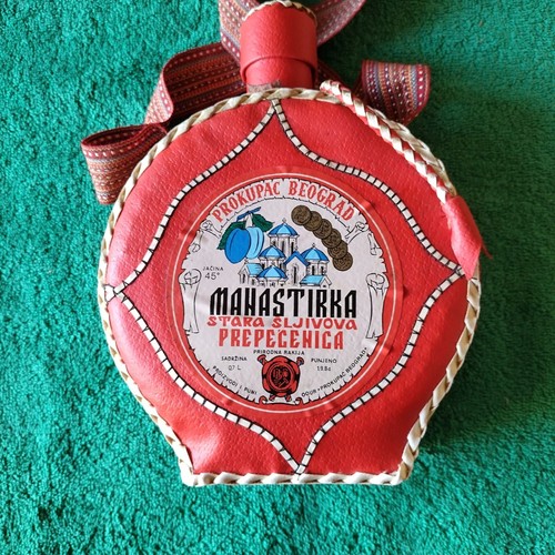 Bottiglia brandy prugna