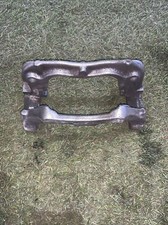 Porta pinza freno anteriore