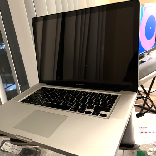 Apple macbook pro a1286 - apple,