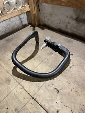 Maniglia ad anello di supporto anteriore da una motosega McCulloch MAC838 (11)