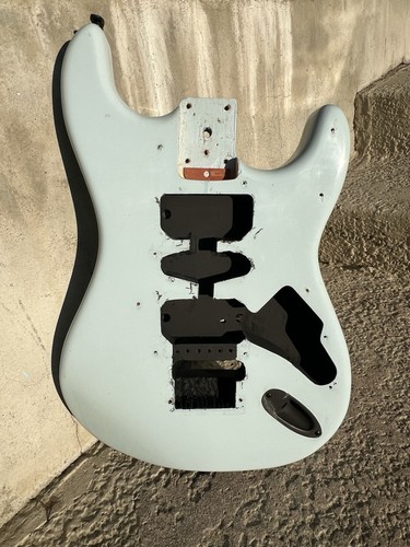 Carrozzeria strat leggera - strat,