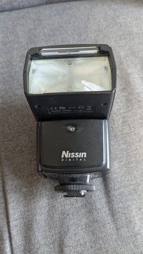 Nissin di466 speedlit flash - speedlit,