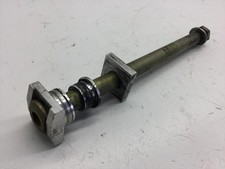 PERNO RUOTA POSTERIORE E ACCESSORI TRIUMPH SPEED FOUR 600 2004 SMTTH835S