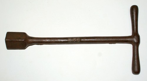 Vecchio antico strumento