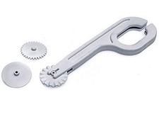 Rotella wilton taglia e decora glassa fondente