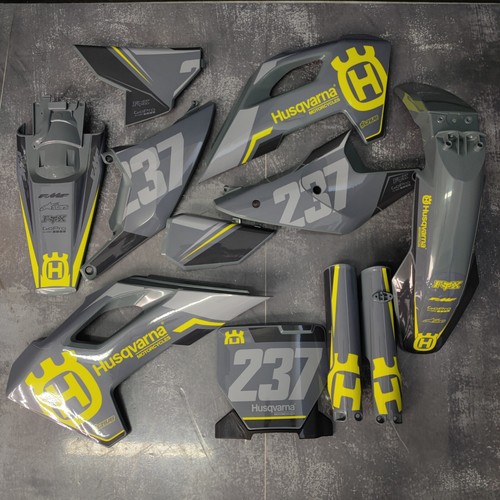 Plastiche grafica husqvarna - plastiche,