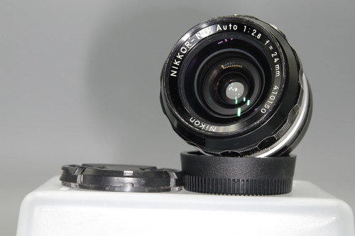 Nikon nikkor 24mm f2 - 24mm, f2.8