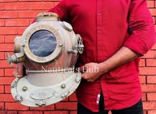 Antico casco decorativo ottone