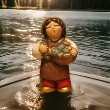 Pescatore THUN PRESEPE GIUBILEO VENDITORE DI PESCE, Versione Rossa 