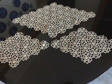 TRIS DI CENTRINI ALL'UNCINETTO