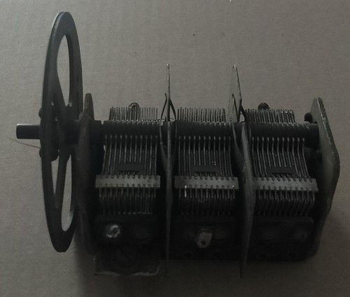 Condensatore variabile 3 - condensatore,
