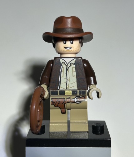 Lego indiana jones minifigure - jones,