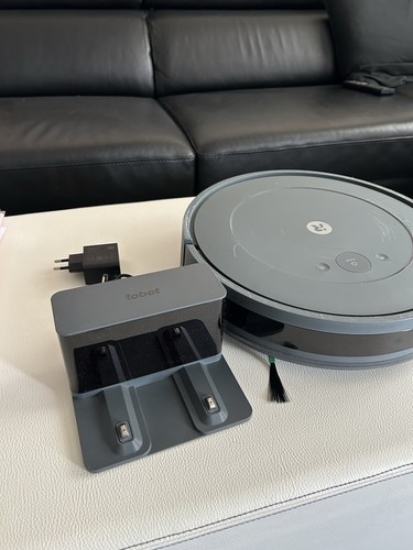 Robot aspirapolvere - robot,