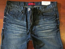 Slim Gamba Dritta Jeans Uomo Misura 30 X 32 GUESS Classico Sdrucito Scuro Colore