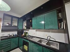 cucina completa di elettrodomestici usata
