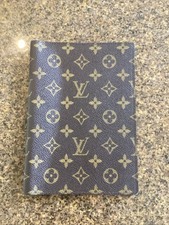Louis Vuitton agenda