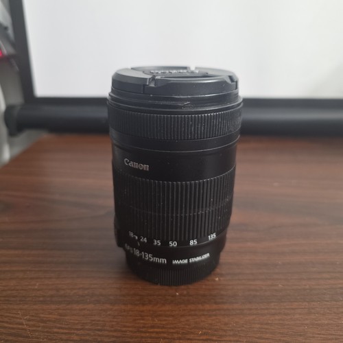 Canon 135 3 - 18-135, mm