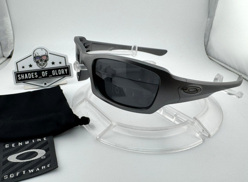 Oakley fives grigio scuro - fives,