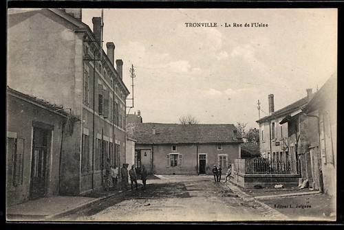 Cpa tronville rue de - la,