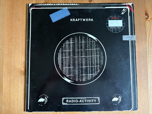 Kraftwerk radio activity - -,