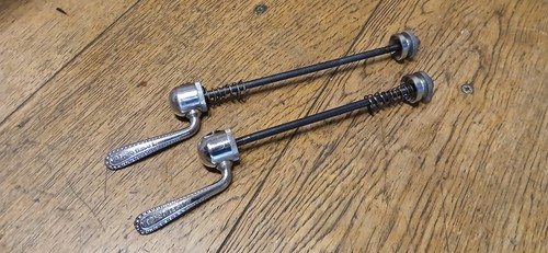 Serrages rapides ofmega - x2,