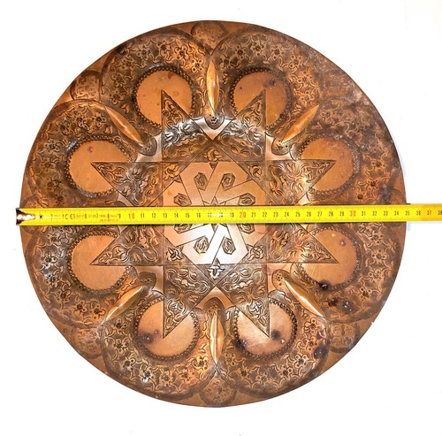 Vassoio rotondo ottone - in,