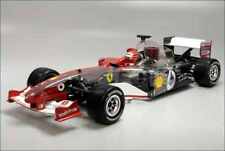 FERRARI F 2004 - 2005  SCALA 1:8 RADIOCOMANDATA A SCOPPIO RICAMBI