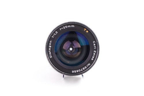 Carl zeiss distagon - carl,