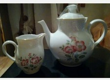 Teiera E Bricco Latte Richard Ginori Bordo Oro Zecchino E Fiori 