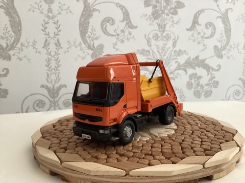 Camion codice 3 renault - codice,