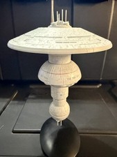 Eaglemoss star trek spacedock - trek,