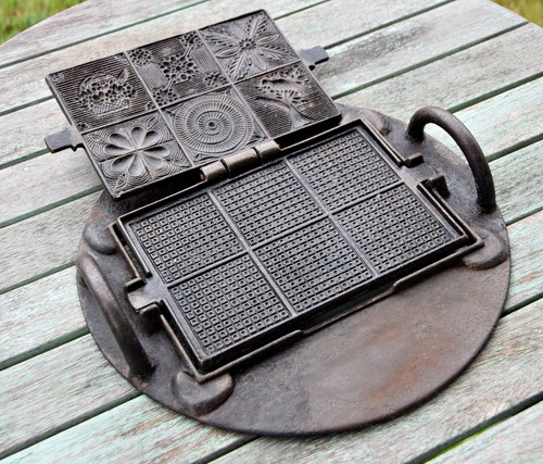 Vecchia piastra per waffle - per,