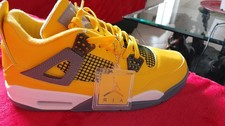 Jordan 4 Yellow Retro