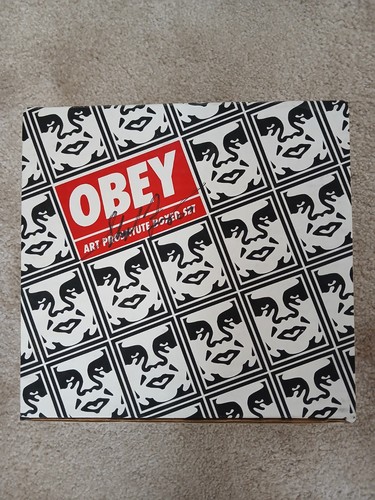 Rare shepard fairey signed - rare,